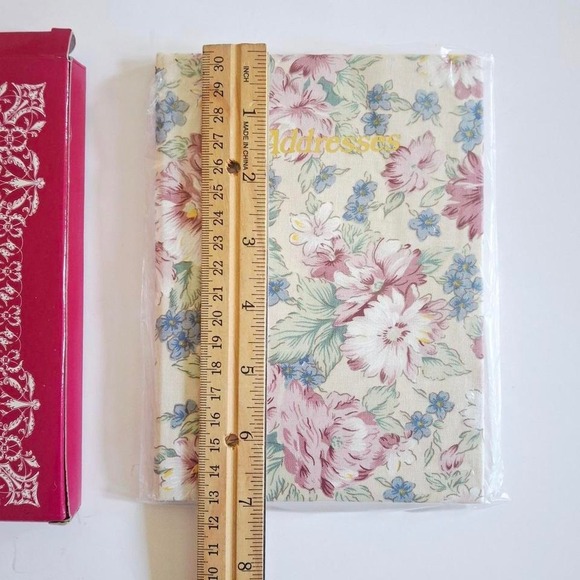 Vintage 80s floral address book New in box - Picture 5 of 6